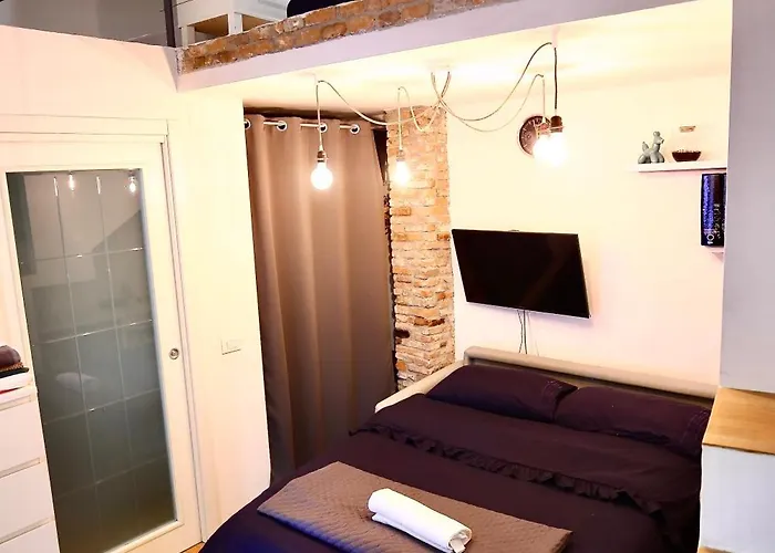 Lägenhet Penthouse In Milano