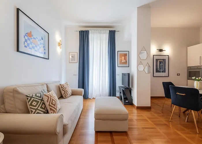 The Boutique - Spacious With Balcony - M3 Repubblica 2 Stops To Montenapoleone Duomo , 1 Stop To Station - Center Apartment