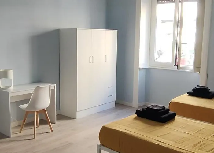 Cozy & Contemporary 2 Bdrm 1 Bthrm In Citta Studi * 밀라노