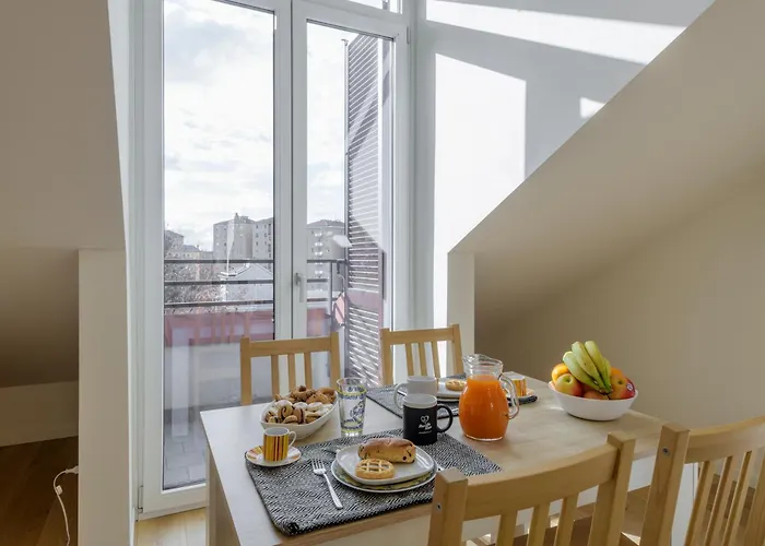 Novara, 6 - Attic With Style 米兰