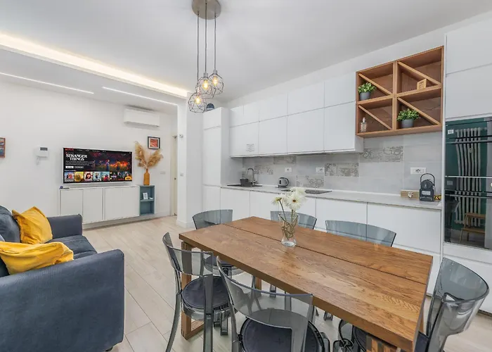 4 Min To Metro - 8 Min To Lin Airport - Area 아파트