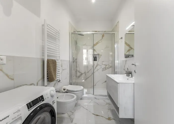 Centrale-duomo 10min - La Dolce - Metro Loreto 4min Milan