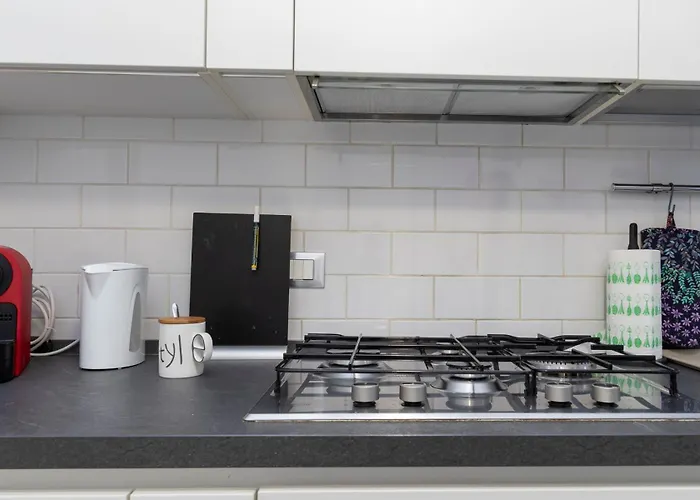 Gambara M1 - 15 Min To Duomo, Balcony, Ac&wifi شقة