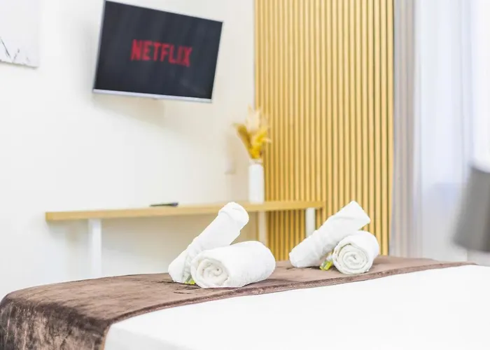 Luna Apartment, Luxurious 1bdr In The Center, Wifi Appartamento Milano