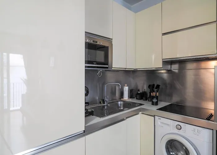 Chic Escape - Porta Venezia 아파트 *