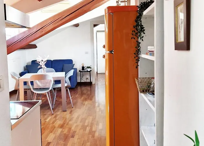 Luminoso Loft Vicino Stazione E Porta Venezia