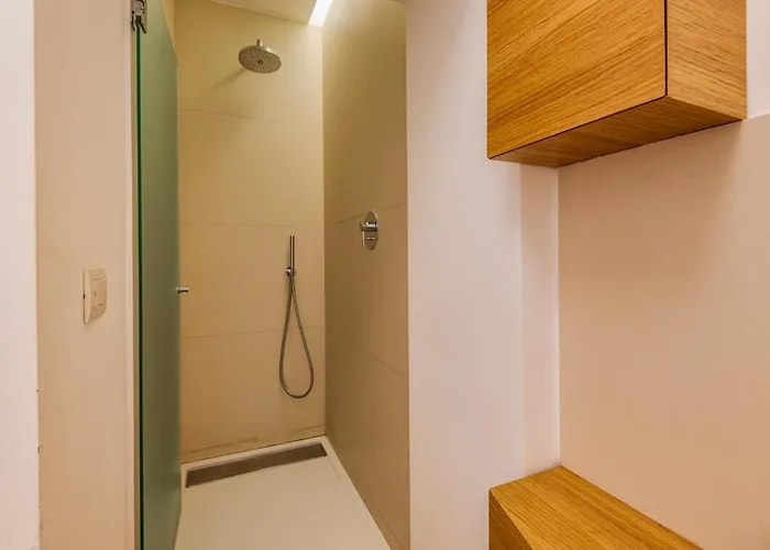 Porta Venezia Charme-2km From Centrale-15' Airport *