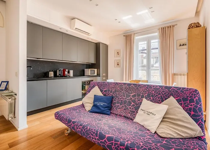 Апартаменты Porta Venezia Charme-2km From Centrale-15' Airport Милан