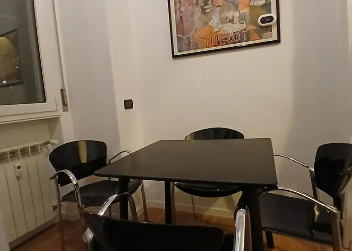 - Carlihaus Apartmán Milán