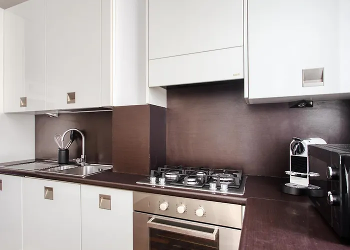 Just Urban - Elegant 1-br In Porta Romana - Duomo 4 Min By M3 Milano