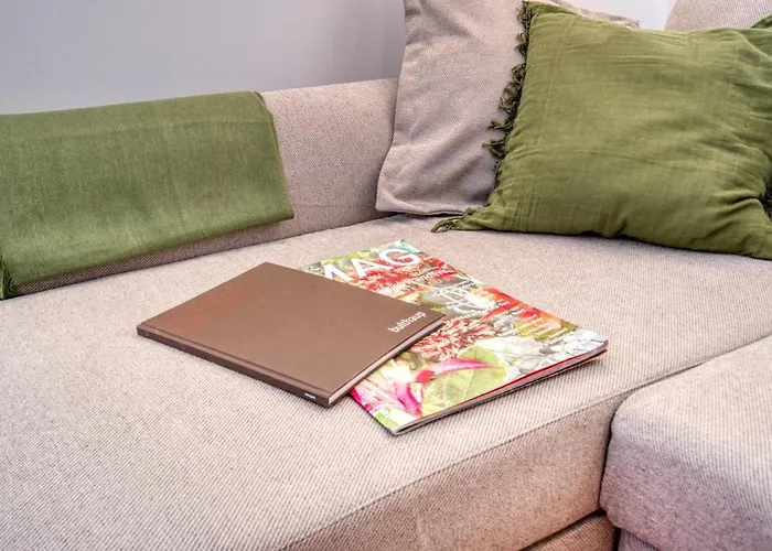 Stylish - M4 Frattini, 15 Mins To Duomo Milano