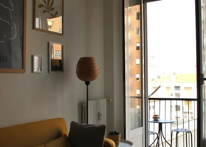 Intero Zona Prada, Metropolitana M3 Brenta *