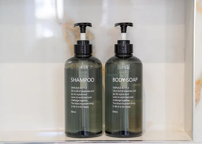 Centrale-duomo 10min - La Dolce - Metro Loreto 4min Apartment *