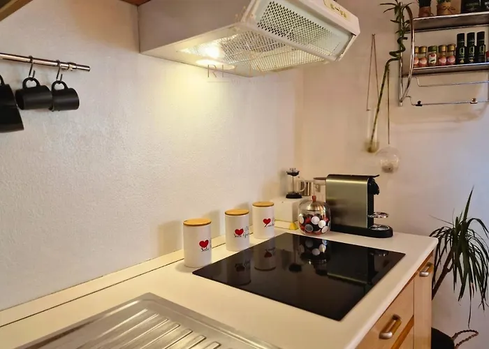 Acasadifranci Attico Con Dehor Privato, Wifi E Metro A 4 Min Da Piedi Apartman