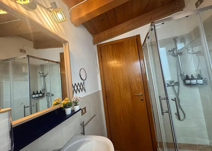 Apartman Acasadifranci Attico Con Dehor Privato, Wifi E Metro A 4 Min Da Piedi *