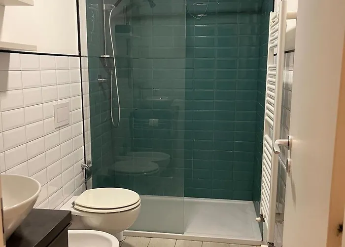 Modern Apartment-porta Venezia Daire