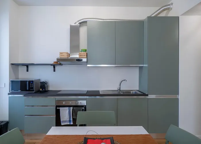 Elegant And Modern In * Milan