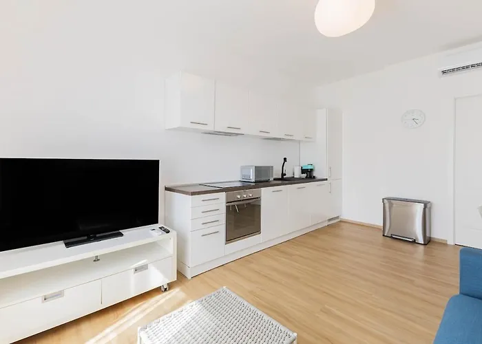 Wonderful In Design District - 2 Bedroom