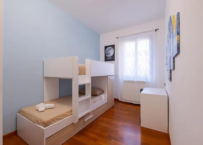 Trilocale Spazioso E Accogliente L 7 Ospiti I 2 Bagni I Box Incluso I A Niguarda Appartamento
