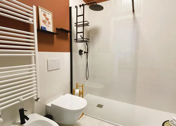 Intero Zona Prada, Metropolitana M3 Brenta * ميلان