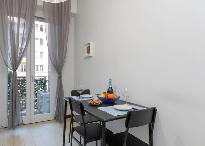 شقة Gambara M1 - 15 Min To Duomo, Balcony, Ac&wifi