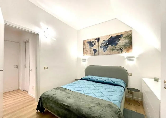 Cozy On An Upper Floor Near Missori And Vetra Metro Station - W3 Apartmán