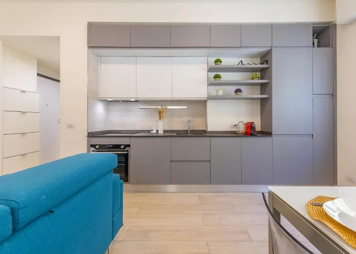 Elegant 1bdr In The Center, 5 Min From The Duomo Milaan