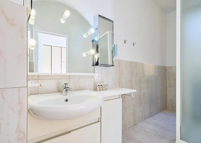 Charming Urban Retreat, Brera - Porta Nuova Appartement *