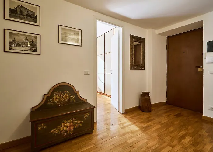 Charming Urban Retreat, Brera - Porta Nuova Milánó