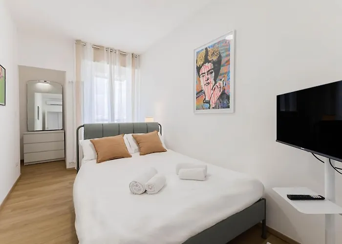 Wonderful In Design District - 2 Bedroom