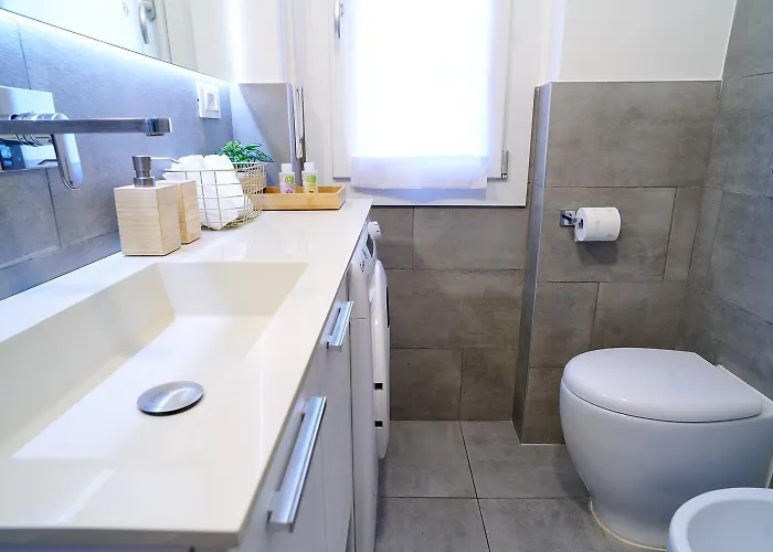 Apartman La Casina Di Barbara Sul Naviglio, Canal Area