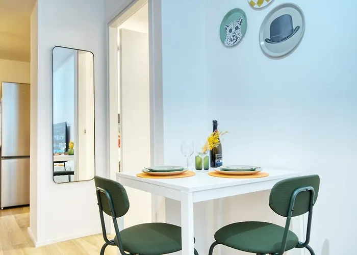 Stylish - M4 Frattini, 15 Mins To Duomo