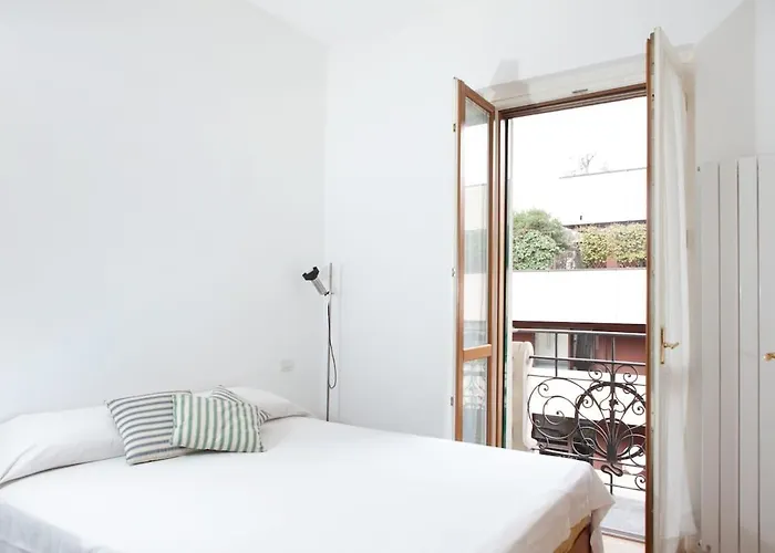 Boho Chic In Isola Area Milano