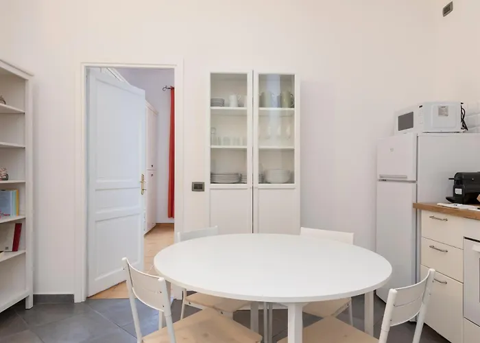 Διαμέρισμα I-host - De Sanctis 52 *