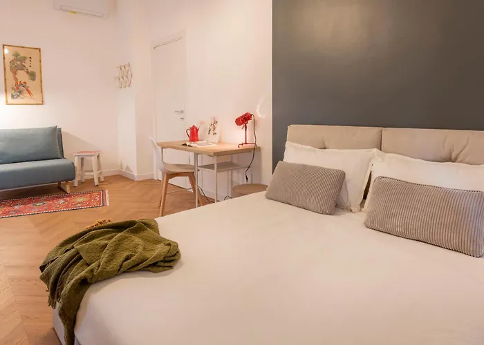 Tolmezzo - 7sundays * מילאנו