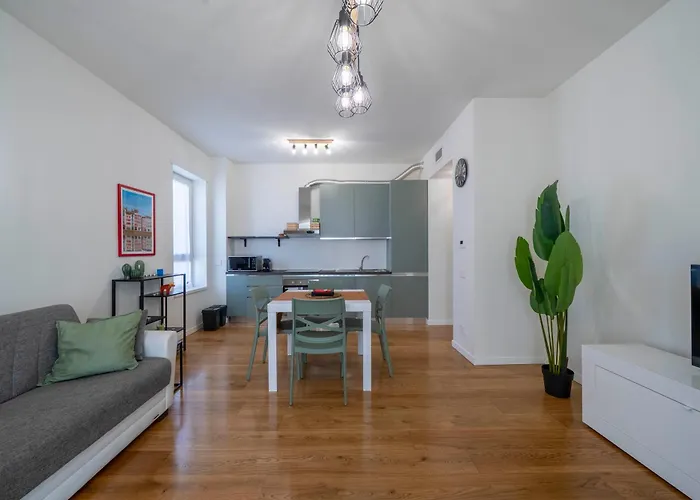Elegant And Modern In Апартаменты Милан