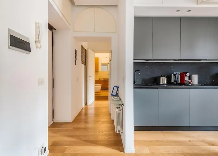 Porta Venezia Charme-2km From Centrale-15' Airport