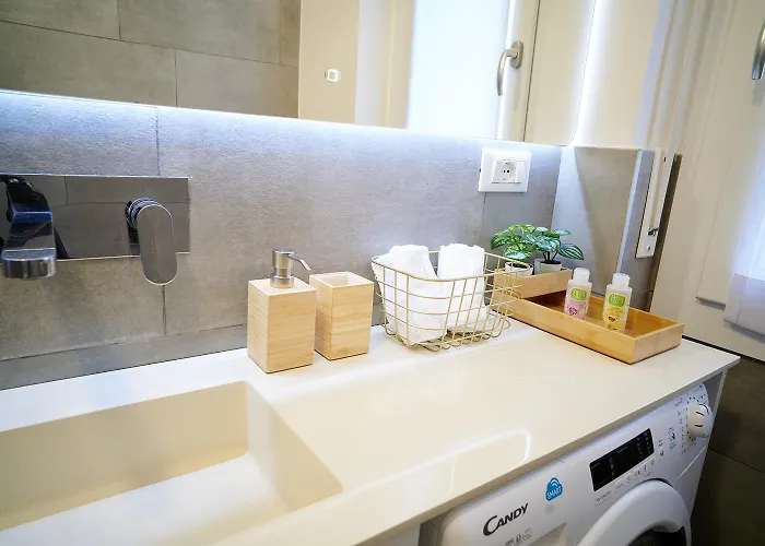 Apartman La Casina Di Barbara Sul Naviglio, Canal Area