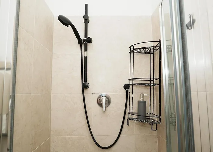 Casaportavenezia - 5 Min M1 And M3 Milaan