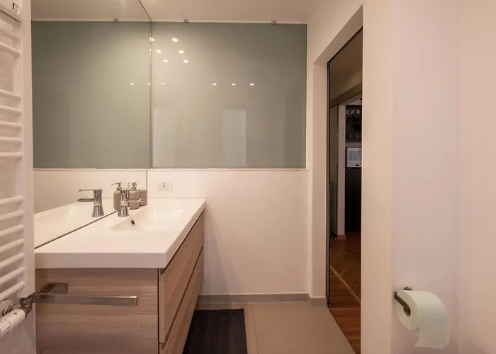 The Globetrotter - Life