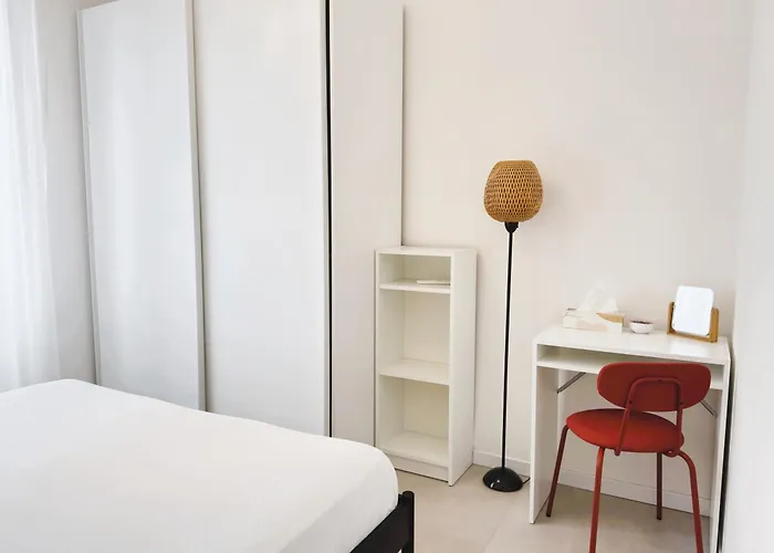 شقة Intero Zona Prada, Metropolitana M3 Brenta *