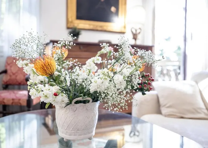 Duomo 10 Min - Elegant Flat In The Centre Apartamento