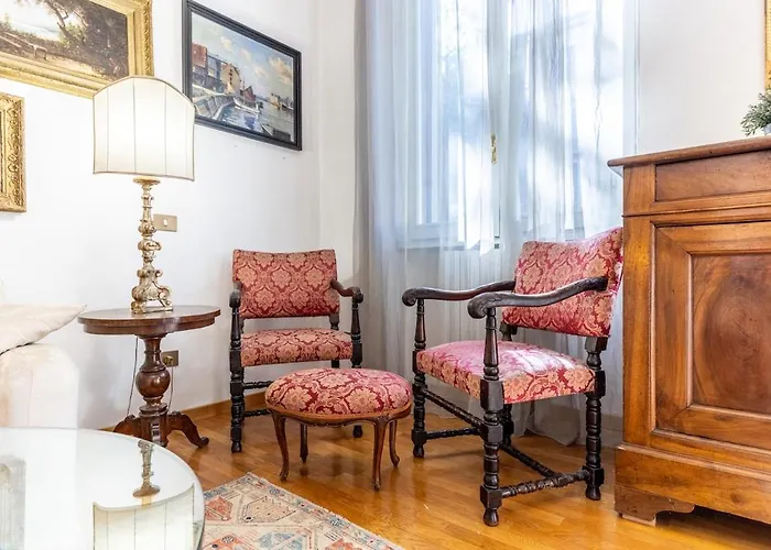 Duomo 10 Min - Elegant Flat In The Centre Milán