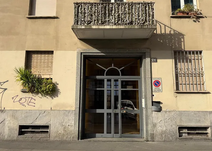 Lumiere Bloom Apartment Milan