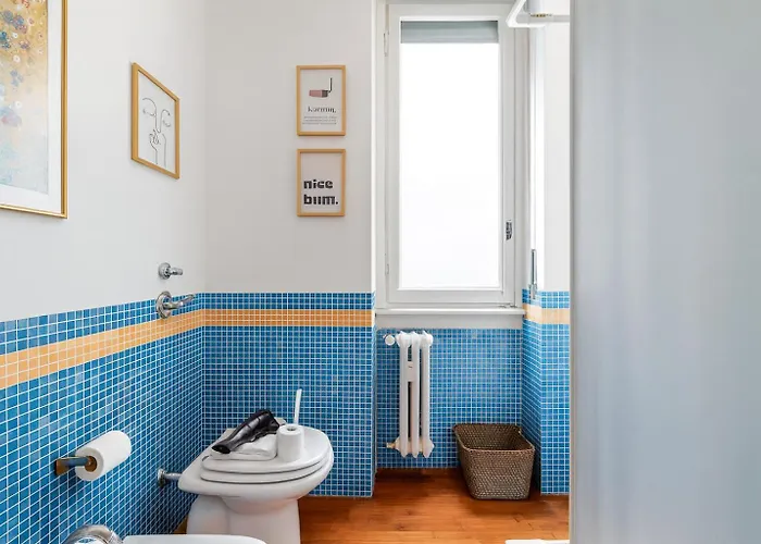 The Boutique - Spacious With Balcony - M3 Repubblica 2 Stops To Montenapoleone Duomo , 1 Stop To Station - Center * Milan