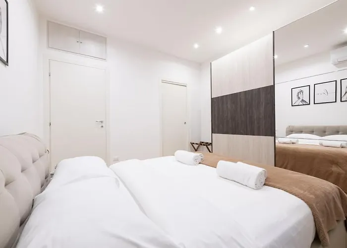 Easylife - - Lamarmora 1 - Porta Romana Milán