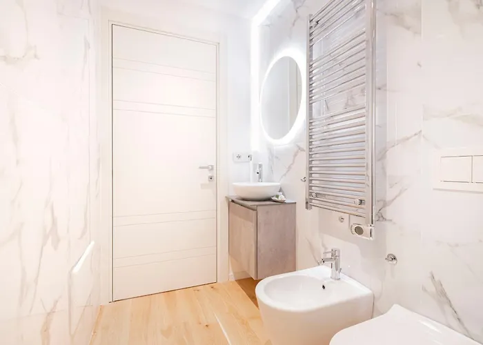 Apartment Easylife - - Nava 36 - Isola Milan