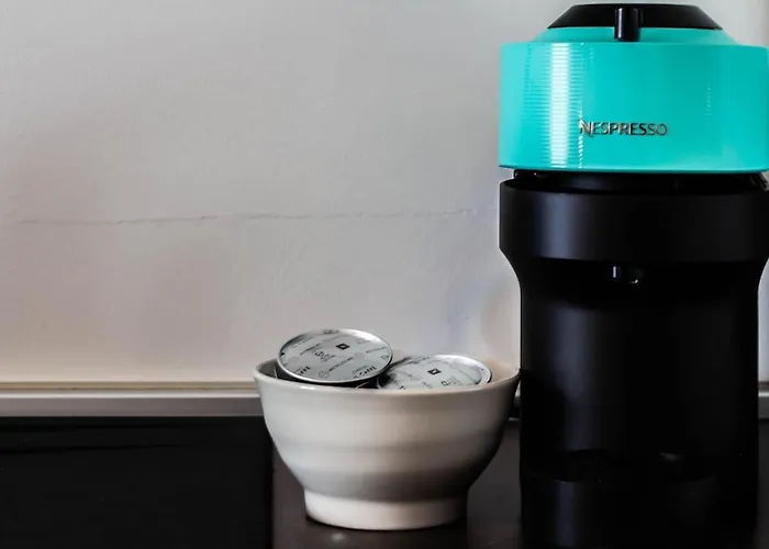 Wonderful In Design District - 2 Bedroom *