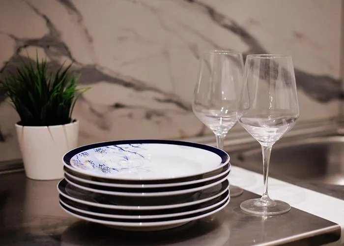 Elegant Three In Porta Romana By Mastery Lejlighed