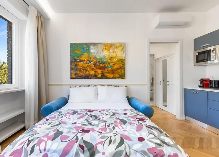 Centrale-duomo 10min - Bluedream - Metro Loreto 4min Apartament *